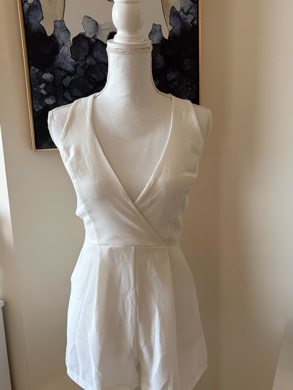 Women’s Cream V-Neck Sleeveless Romper